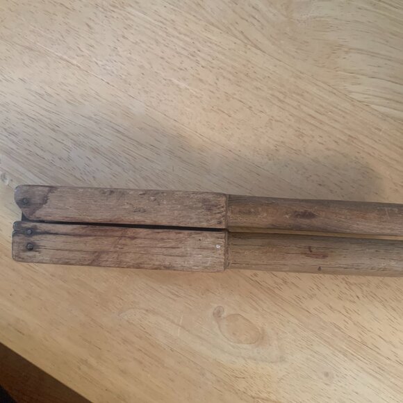 Vintage Antique Wooden Lemon press Juicer Squeezer kitchen primitive old wood - Picture 3 of 16